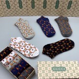 Gucci グッチ通販靴下って