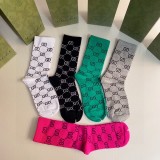 入手困難Gucci グッチ靴下って