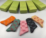 最新Gucci グッチ靴下って
