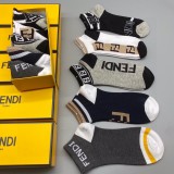 n級 おすすめFendiフェンディ靴下って