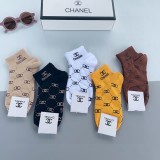 Chanelシャネル靴下ってスーパーコピー