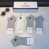 高品質Chanelシャネル靴下って