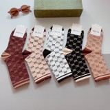 入手困難Gucci グッチ靴下って