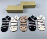 最新Burberry バーバリー 靴下って