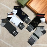 最新Gucci グッチ靴下って