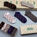 Gucci グッチ通販靴下って