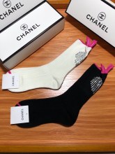 n級 おすすめChanelシャネル靴下って