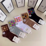 最新Chanelシャネル靴下って