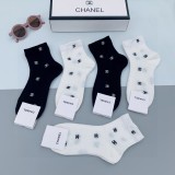 Chanelシャネル偽物靴下って