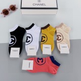 Chanelシャネル靴下ってコピー