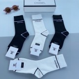 最新Chanelシャネル靴下って