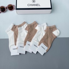 Chanelシャネル靴下ってスーパーコピー