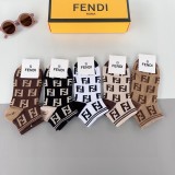 超話題!Fendiフェンディ靴下って