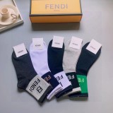 入手困難Fendiフェンディ靴下って