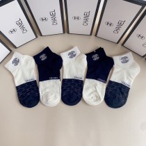 Chanelシャネル偽物靴下って