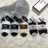 Chanelシャネル偽物靴下って