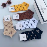Chanelシャネル靴下ってスーパーコピー