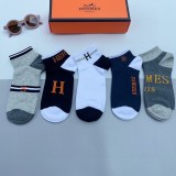 超話題!Hermesエルメスメンズとレディース靴下って