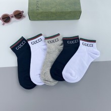 ★超人気Gucci グッチ靴下って