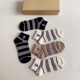 入手困難Burberry バーバリー 靴下って