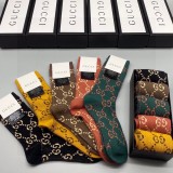 超話題!Gucci グッチ靴下って