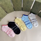 素敵なGucci グッチ靴下って