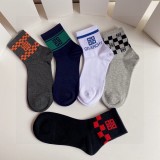 超話題!GIVENCHYジバンシィ 靴下って