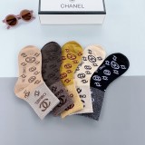 大人気Chanelシャネル靴下って