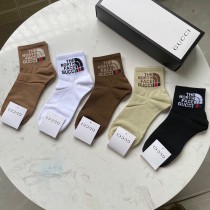 ★超人気Gucci グッチ靴下って