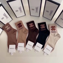 Chanelシャネル通販靴下って