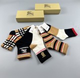 最新Burberry バーバリー 靴下って