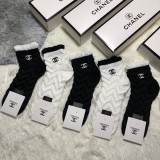 最新Chanelシャネル靴下って