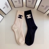入手困難Chanelシャネル靴下って
