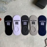 最新GIVENCHYジバンシィメンズ 靴下って