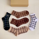 超話題!Burberry バーバリー 靴下って