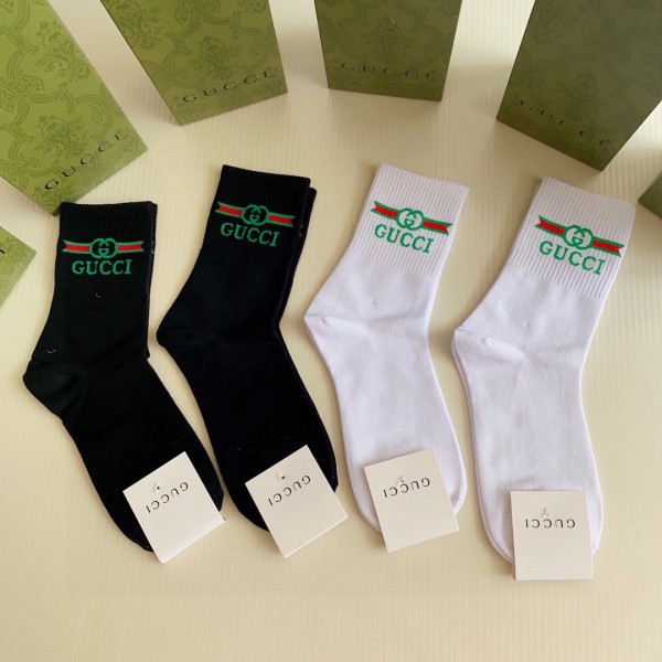 Gucci グッチ通販靴下って