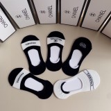最新Chanelシャネル靴下って