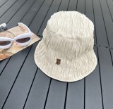 入手困難バーバリーBurberry帽