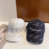 入手困難バレンシアガBanelciaga帽