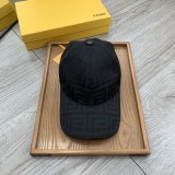 入手困難フェンディFendi帽