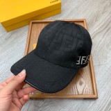 入手困難フェンディFendi帽