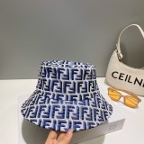 素敵なフェンディFendi帽