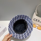 素敵なフェンディFendi帽