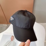 入手困難プラダPrada帽