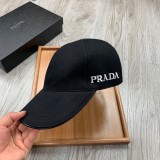 超話題!プラダPrada帽