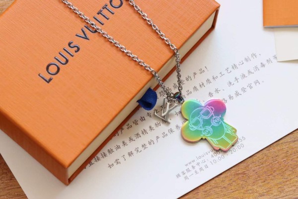 n級 おすすめルイヴィトンネックレス