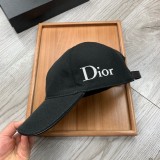 超話題!ディオールDior帽