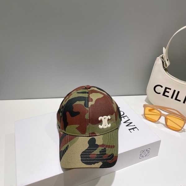 超話題!セリーヌCeline帽