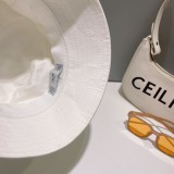 素敵なセリーヌCeline帽