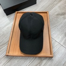 超話題!ディオールDior帽